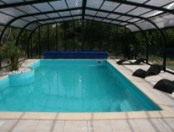 Holiday cottage with pool in Vende near Foussais Payr