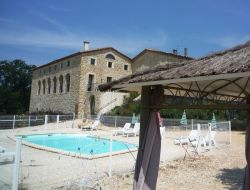 Les Salles du Gardon Gites avec piscine dans le Gard.