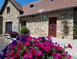 Accommodation for a group in Auvergne. near Le Breuil