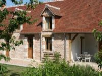 Holiday house close to Chambord in Loire Valley. near Cravant