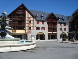 vacances dans les Hautes Pyrnes  Saint Lary Soulan n9091