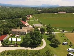 Large holiday home between Valence and Montelimar. near Divajeu
