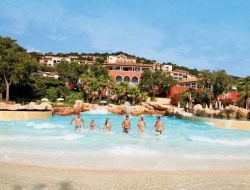 La Londe les Maures Village de vacances à Port Grimaud, Golf de St Tropez.