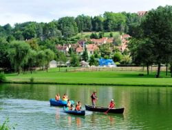 Villeneuve d Aveyron Résidence et village vacances dans le Lot